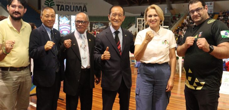 Amaro participa de evento esportivo no ginásio Tamurã