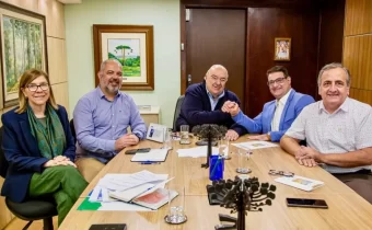 Amaro visita a Sedeste e tem reunião com o secretário Rafael Greca